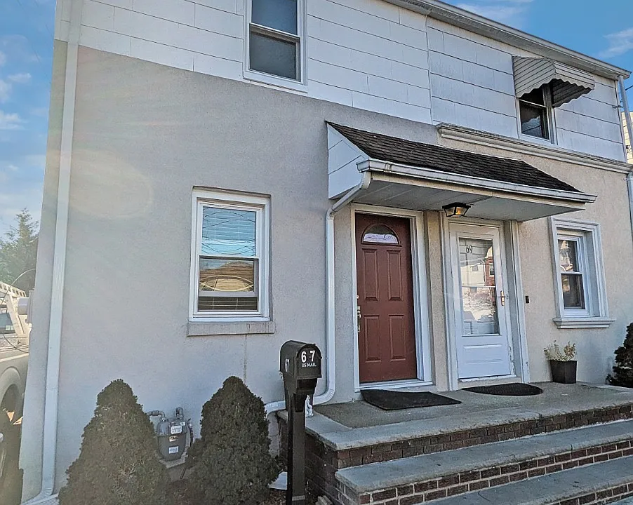 67 Merselis Ave