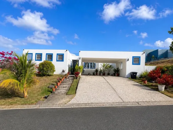 9 Urb Puertas Del Sol E #7, Fajardo, PR 00738