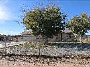 11426 Tamarisk Ave, Hesperia, CA 92345