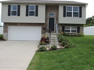 461 Lost Creek Dr, Walton, KY 41094