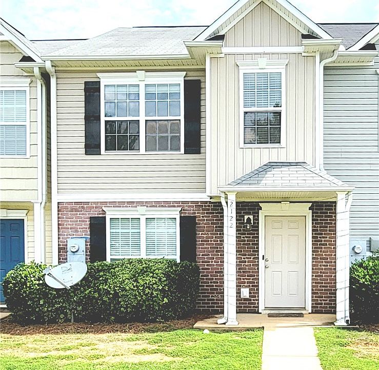 1st image of 2122 Winding Oak Dr
