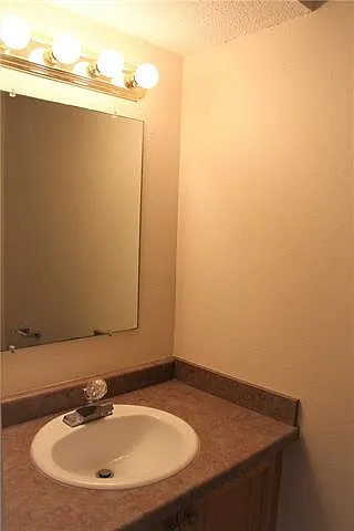 3709 Bunkerhill Dr — Photo 22