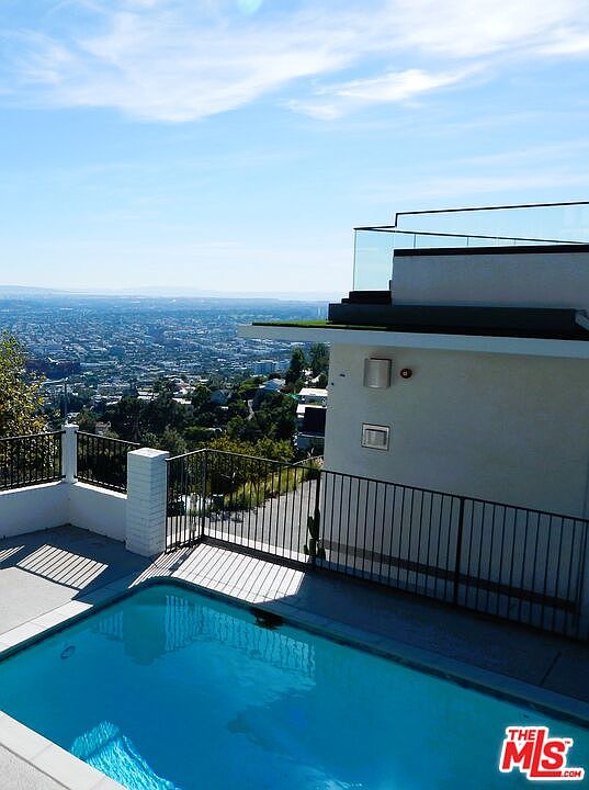 1811 Blue Heights Dr, Los Angeles, CA 90069 MLS 23325807 Zillow