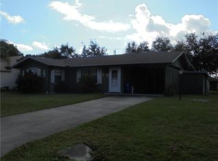 680 Albatross Ter, Sebastian, FL 32958