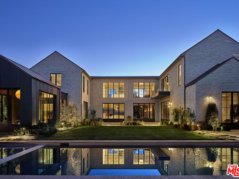 1st image of 694 N Tigertail Rd