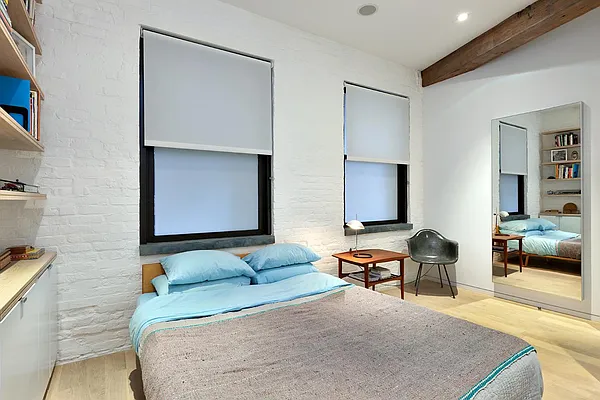 Sold by Corcoran | media 12