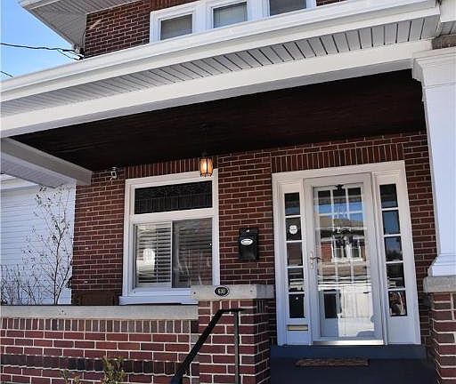 2nd image of 630 Walnut St