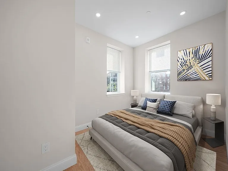 95 Endicott St #2 — Photo 6