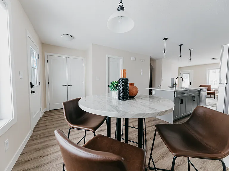2820 Narcisse Dr — Photo 15