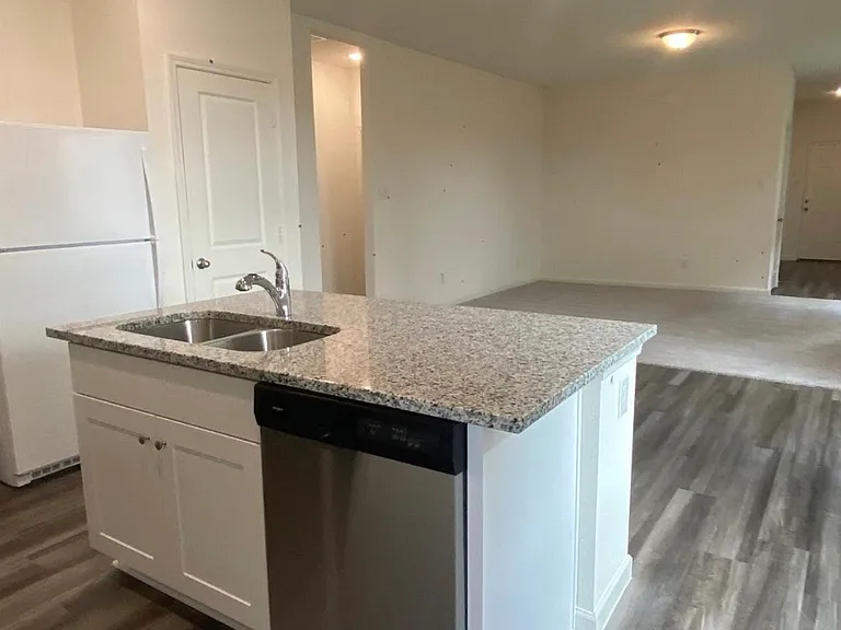 6309 Tropicana Ln — Photo 6