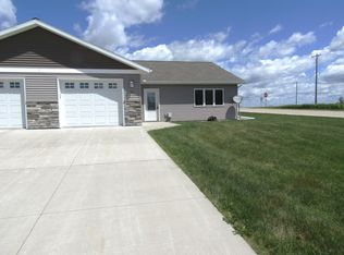 216 Mooney Cir, Granite Falls, MN 56241