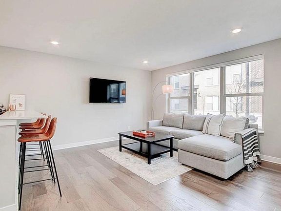 First floor with wetbar