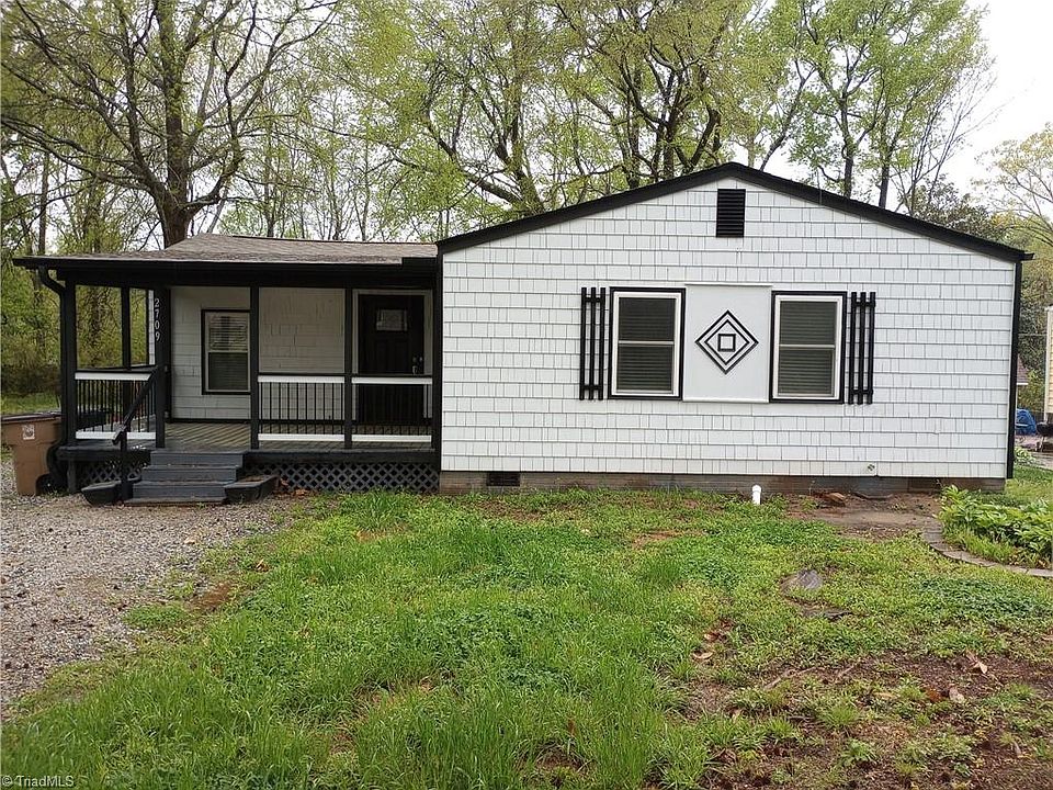 1st image of 2709 Evergreen Dr