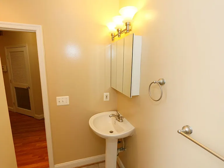 1312 Euclid St NW #3 — Photo 12