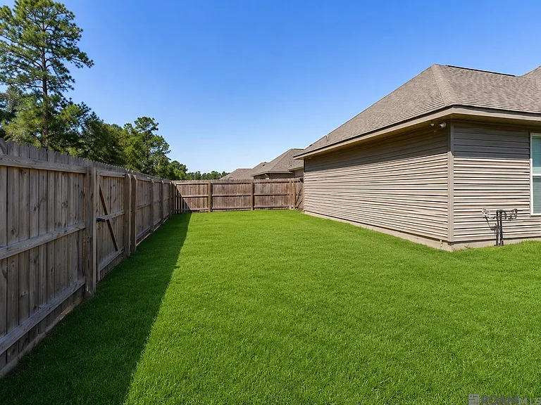 13783 Fig Dr — Photo 10