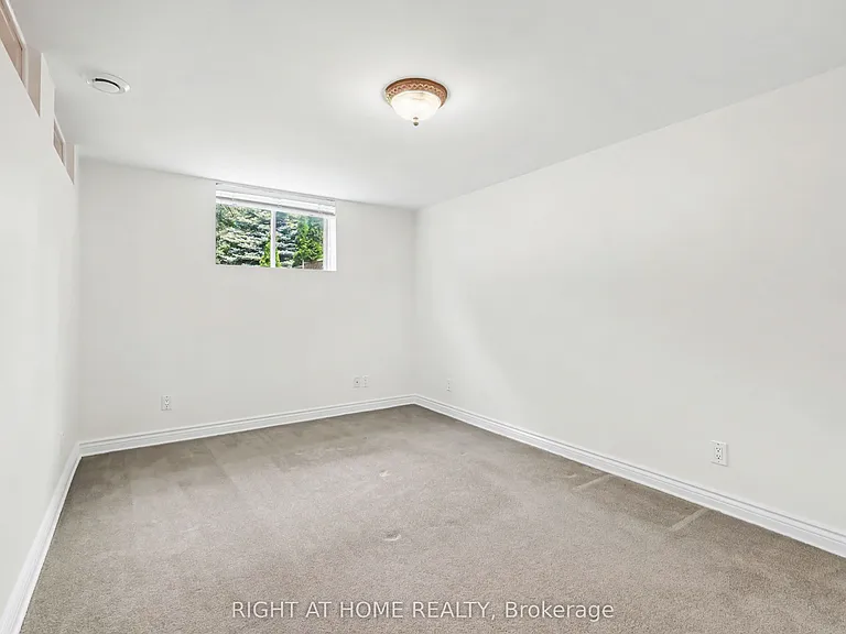 54 Fieldcrest Ave — Photo 27