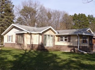 438 S Main St, Hancock, WI 54943