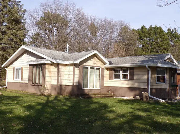438 S Main St, Hancock, WI 54943