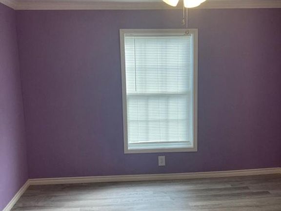 5th image of 109 Perkins St