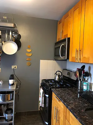 Rented by Douglas Elliman | media 21