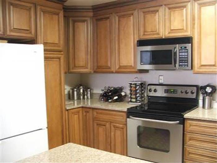 Wonderful updated Kitchen