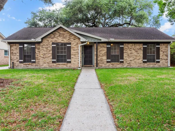 707 Briargrove Dr, Alvin, TX 77511