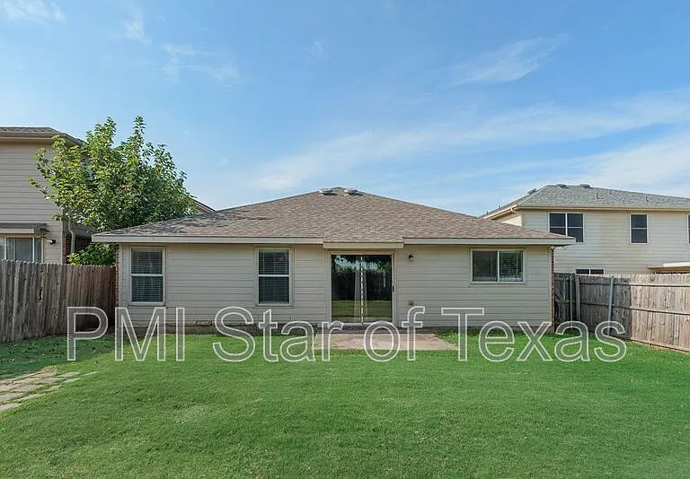2061 Bliss Rd — Photo 29