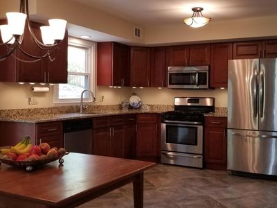 78 Longview Dr, Green Brook, NJ, 08812