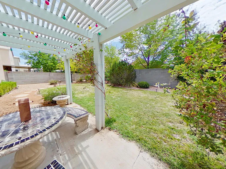 4016 Pasaje Pl NW — Photo 50