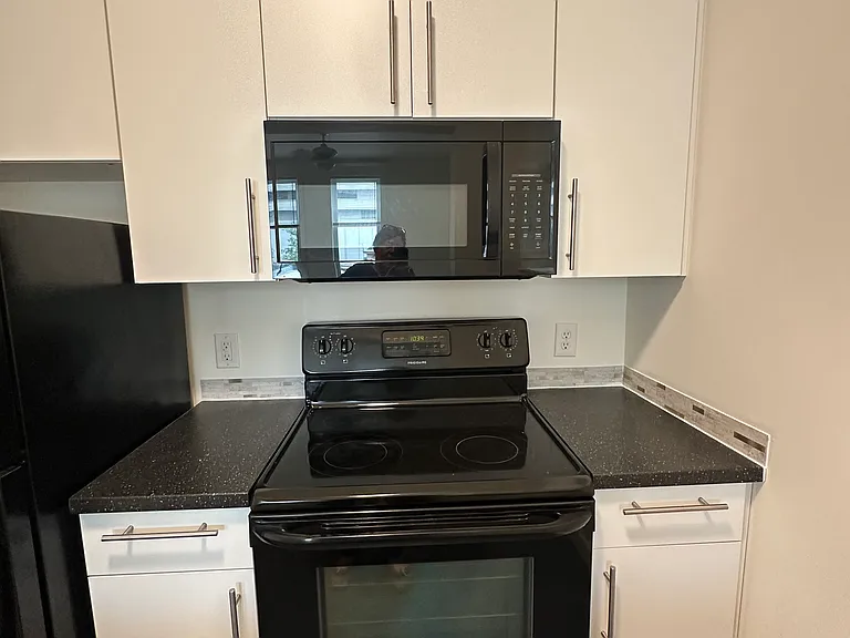 Woodruff Apartments — Photo 19
