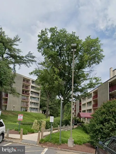 9203 New Hampshire Ave APT 404 photo 1