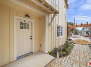 1317 Punta Gorda St #11, Santa Barbara, CA 93103