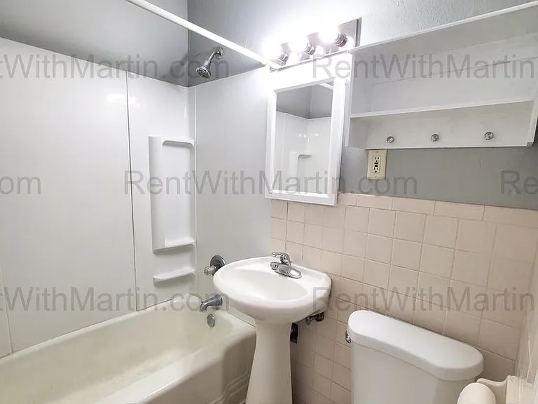 657 Dawson St — Photo 8