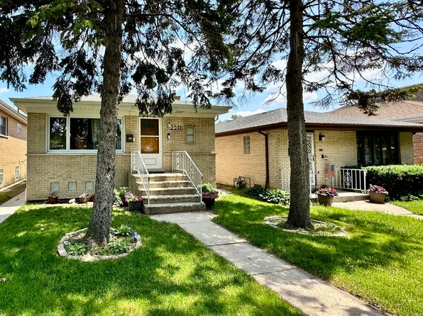 2511 Burr Oak Ave, North Riverside, IL 60546