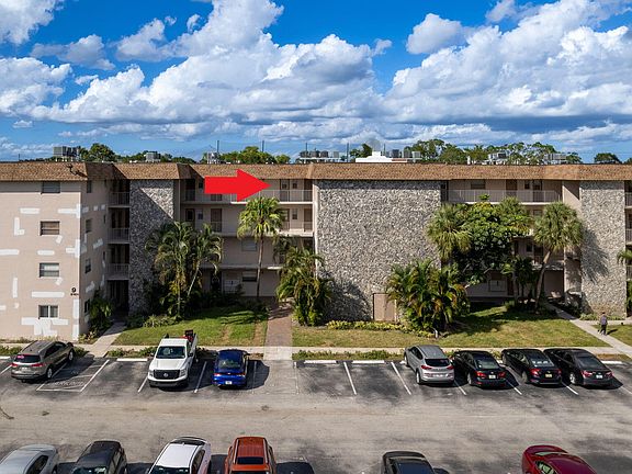 3rd image of 8161 SW 24th Court #404