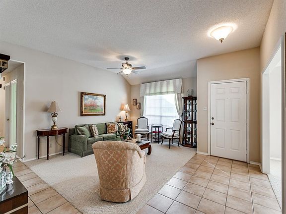 4th image of 3616 Kimberly Ln