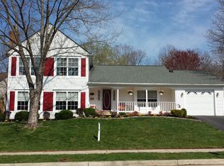 158 Seneca Ridge Dr, Sterling, VA 20164