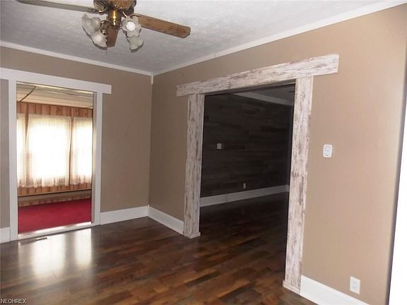 5th image of 5361 Lincoln St E