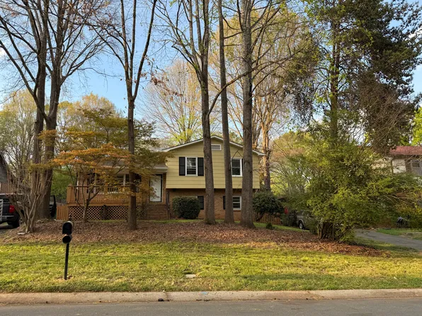 7024 Sherbourne Dr, Charlotte, NC 28210