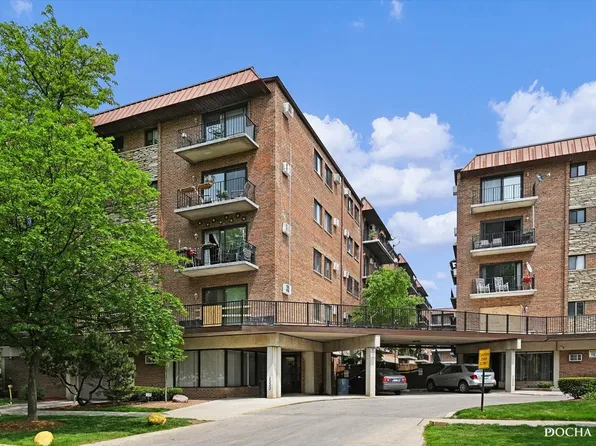 2333 N Neva Ave APT 215C, Elmwood Park, IL 60707
