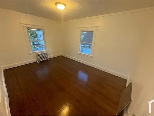 1286 Oakwood Ave — Photo 7