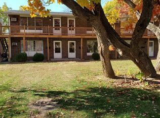 250 Rayburn Dr APT 5, Belleville, IL 62226