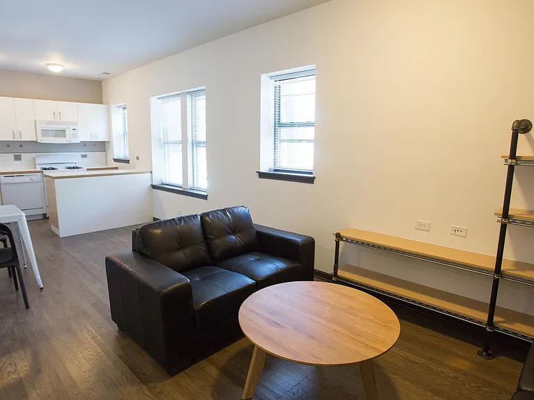 Dining/Living room