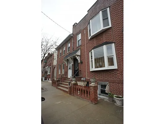 Sold by Ben Bay Realty Co. of Bay Ridge | media 1