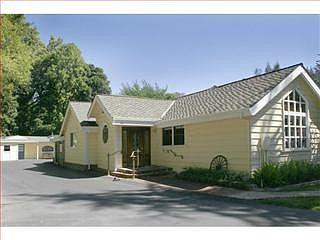 1st image of 111 Camino Venado Ln