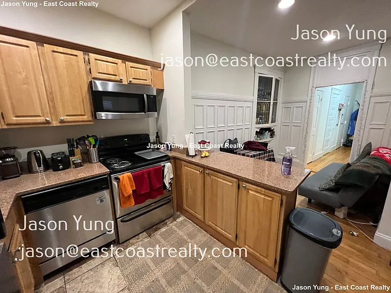 1322 Commonwealth Ave #8 — Photo 7