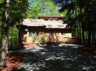 18 Laurel Ct, Gouldsboro, PA 18424