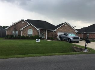 206 Hawthorn Dr, Luling, LA 70070