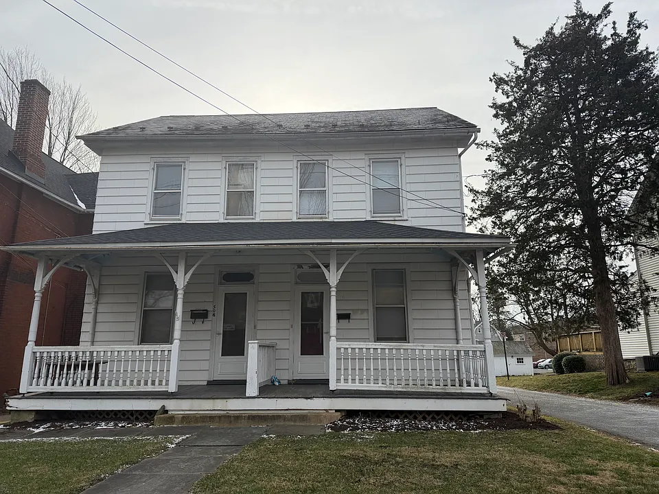 52 W Frederick St