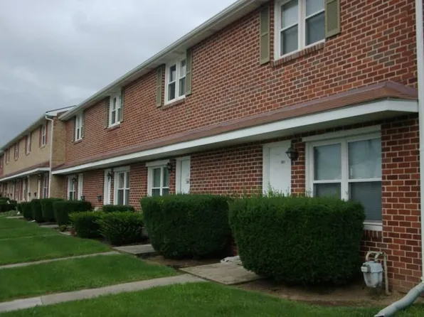 317 Juniper Ln #317, Hanover, PA 17331